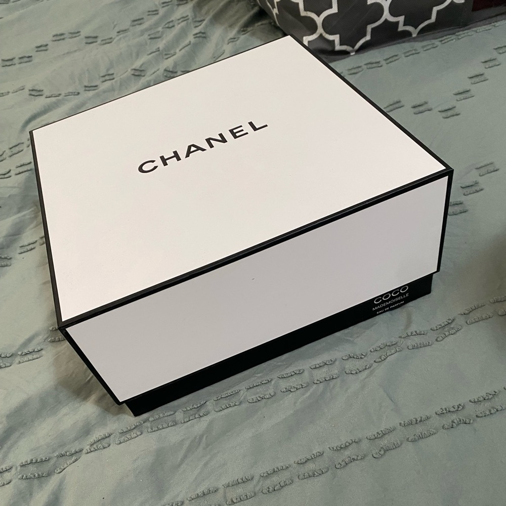 Chanel White Decorative box